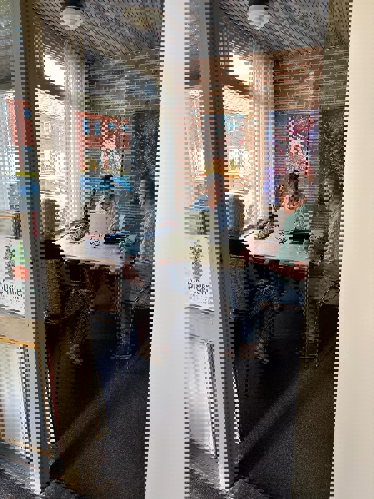 0811Bbbf 4Cf4 4F5d 8156 35D1f4d34c6e